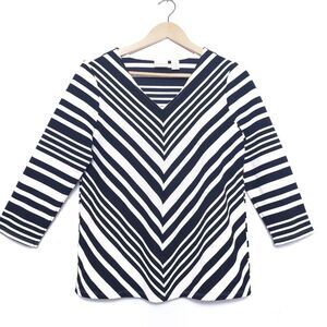 Chico's Black & Ivory Chevron Striped Top Size Small